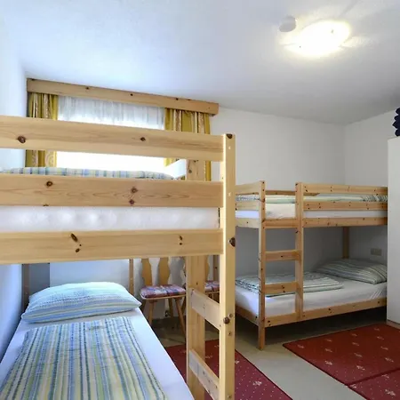 Holiday home Spacious With Garden